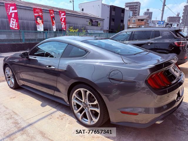 Ford MUSTANG 2020-03 8653899-4