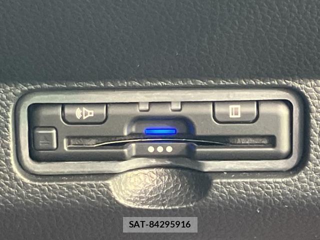 Honda N-ONE 2021-07 8653632-17