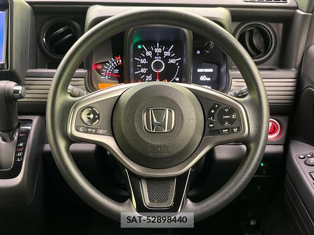 Honda N-VAN 2022-10 8646645-10