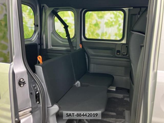 Honda N-VAN 2026-06 8648824-4