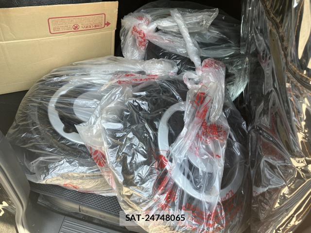 Honda N-VAN 2023-07 8650138-6