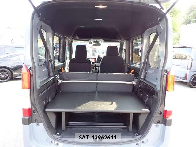 Honda N-VAN 2023-11 8651650-11