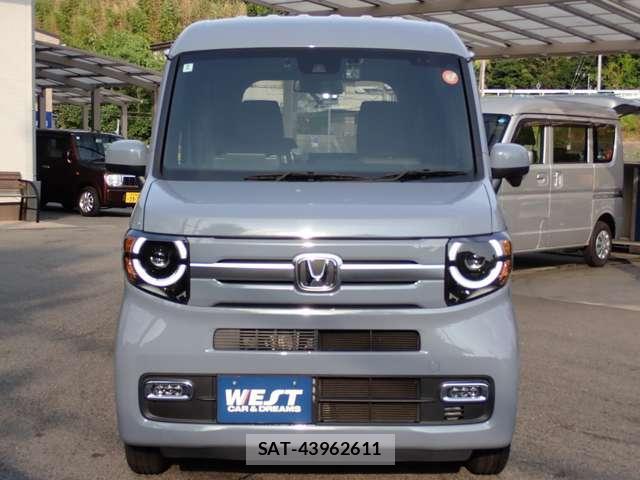 Honda N-VAN 2023-11 8651650-14
