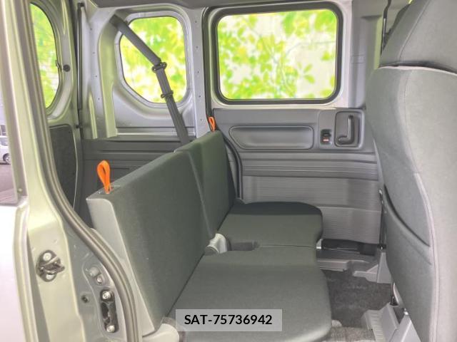 Honda N-VAN 2026-04 8653748-4