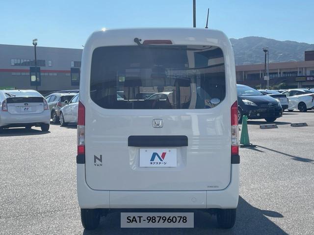 Honda N-VAN 2018-09 8646710-15