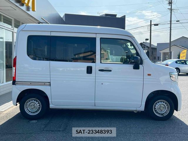 Honda N-VAN 2019-05 8647702-4