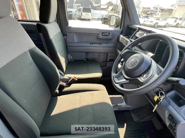 Honda N-VAN 2019-05 8647702-5