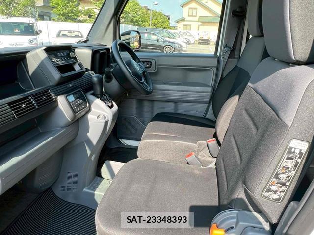 Honda N-VAN 2019-05 8647702-6