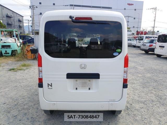 Honda N-VAN 2019-08 8648656-3