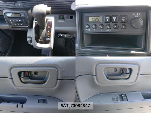 Honda N-VAN 2019-08 8648656-8