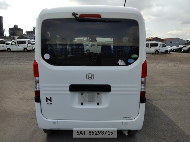 Honda N-VAN 2019-08 8653392-3