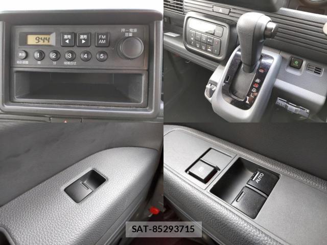Honda N-VAN 2019-08 8653392-8