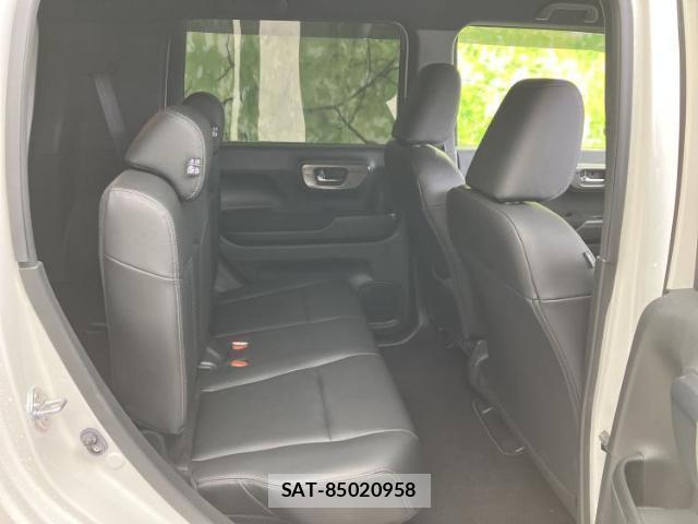 Honda N-WGN 2023-10 8648611-4