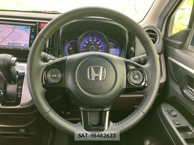Honda N-WGN 2015-10 8653759-14