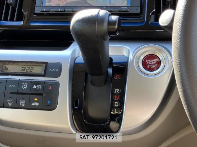 Honda N-WGN 2017-03 8647127-17