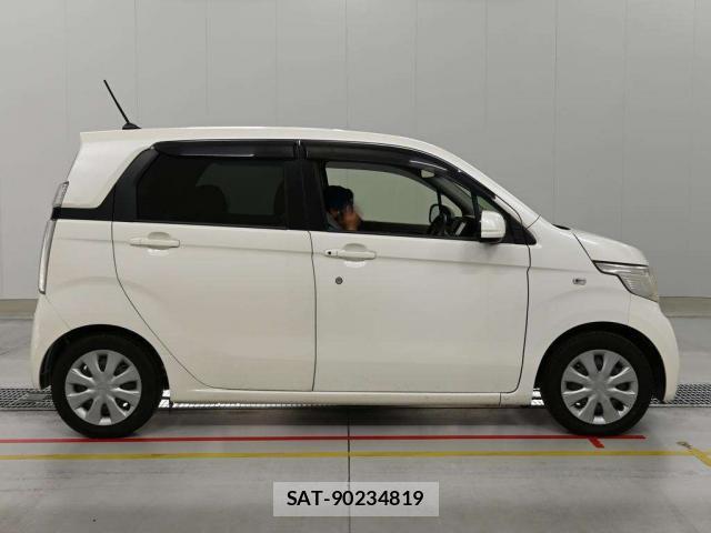 Honda N-WGN 2017-08 8648027-3