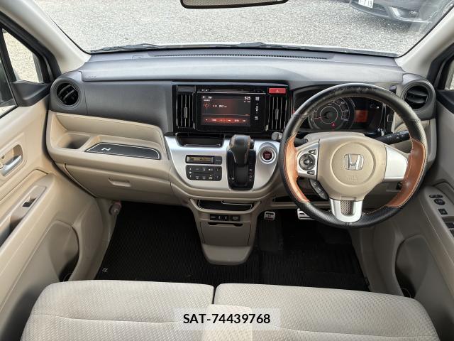Honda N-WGN 2014-04 8649935-2