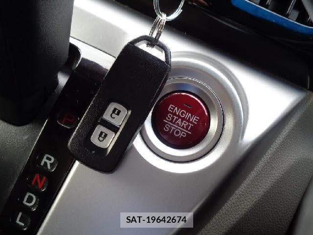 Honda N-WGN 2018-08 8650145-8