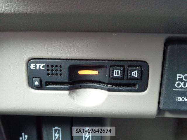 Honda N-WGN 2018-08 8650145-9