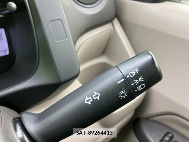 Honda N-WGN 2017-01 8653664-12