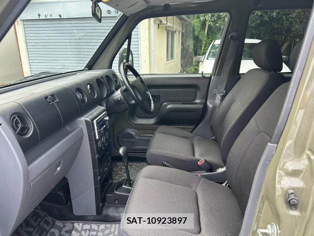 Daihatsu NAKED 2000 8648211-13