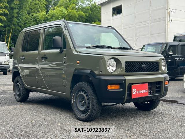 Daihatsu NAKED 2000 8648211-3