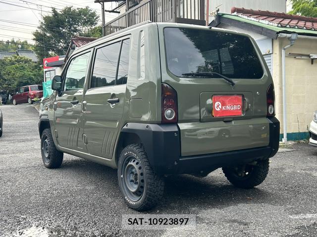 Daihatsu NAKED 2000 8648211-7