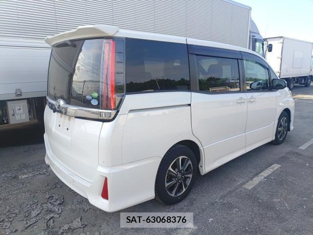 Toyota NOAH 2019-08 8646772-2