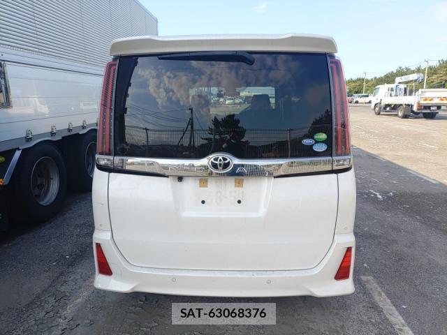Toyota NOAH 2019-08 8646772-3