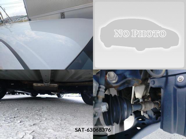 Toyota NOAH 2019-08 8646772-6