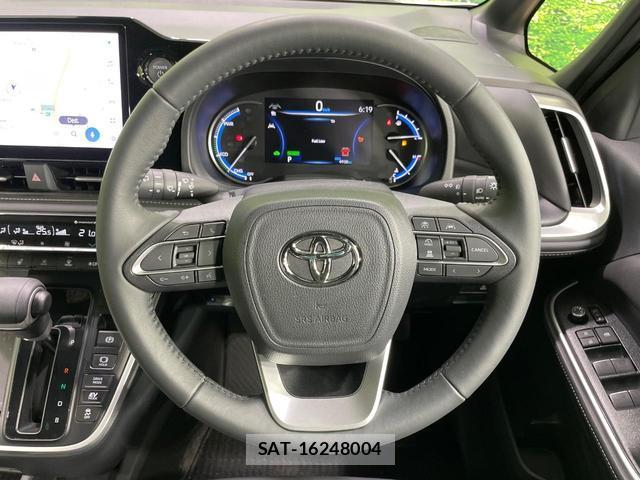 Toyota NOAH 2026-03 8646921-11
