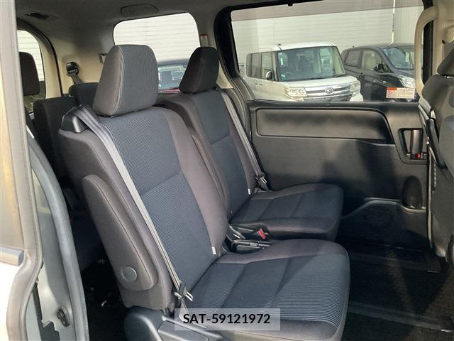 Toyota NOAH 2020-09 8646970-19