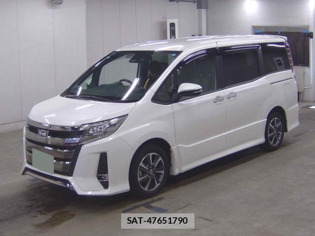 Toyota NOAH 2019-04 8647156-3