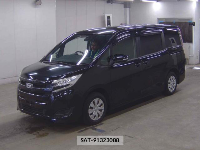 Toyota NOAH 2017-07 8647202-3