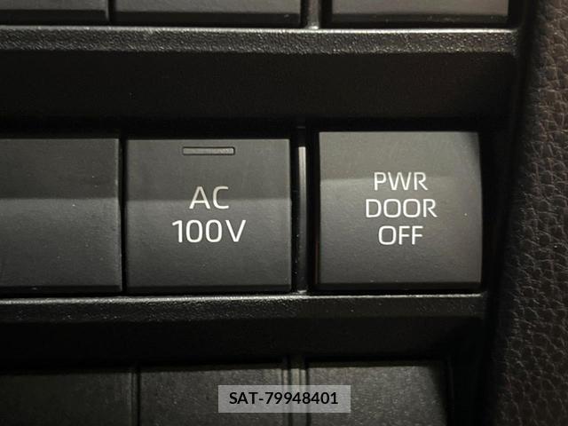 Toyota NOAH 2022-03 8647288-6