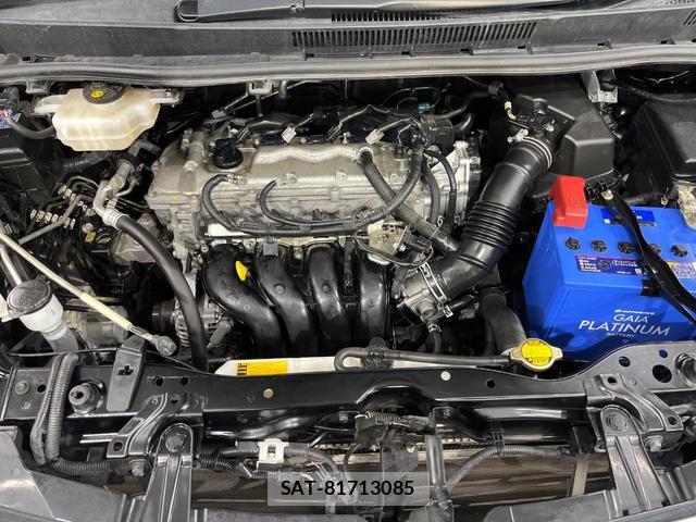 Toyota NOAH 2014-09 8647856-17