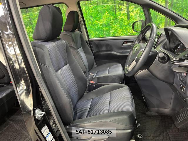 Toyota NOAH 2014-09 8647856-7