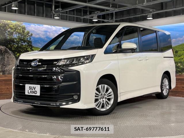 Toyota NOAH 2023-08 8647935-14