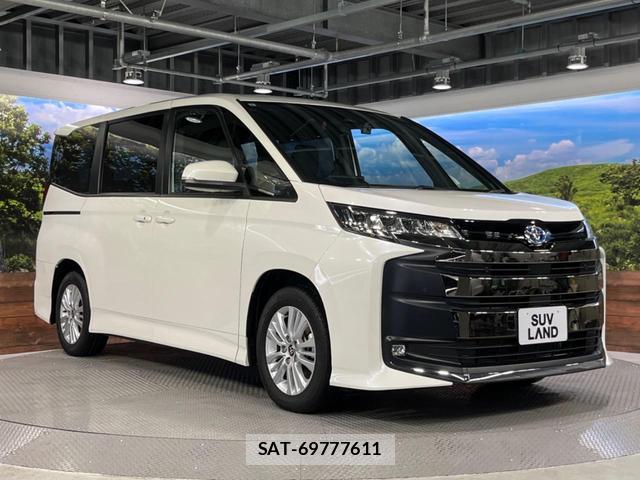 Toyota NOAH 2023-08 8647935-16