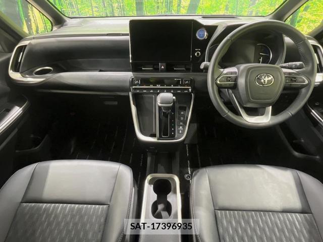 Toyota NOAH 2023-08 8648198-1