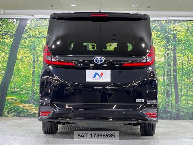 Toyota NOAH 2023-08 8648198-14
