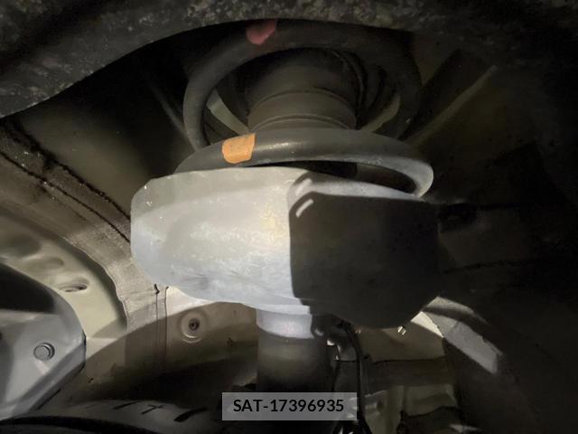 Toyota NOAH 2023-08 8648198-19