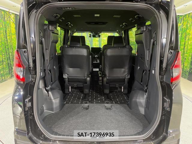 Toyota NOAH 2023-08 8648198-9