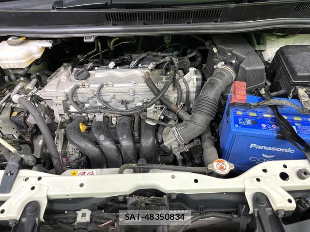Toyota NOAH 2018-06 8648220-18
