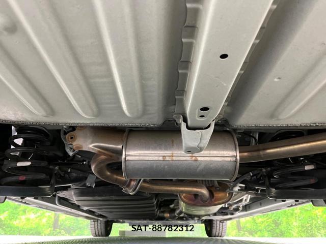 Toyota NOAH 2019-09 8648225-19