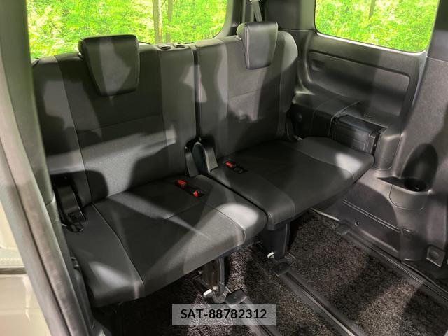 Toyota NOAH 2019-09 8648225-9