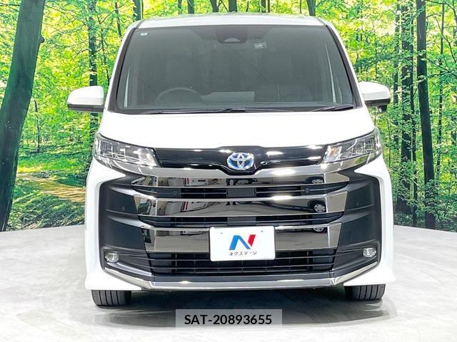 Toyota NOAH 2022-07 8648265-14