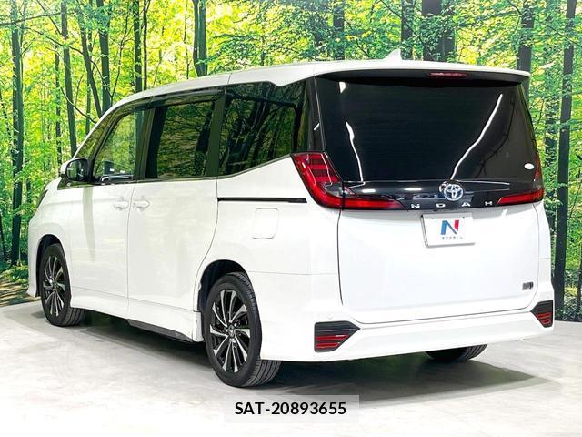 Toyota NOAH 2022-07 8648265-17