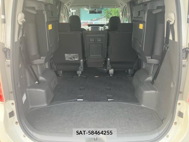 Toyota NOAH 2008-02 8648502-5