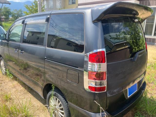 Toyota NOAH 2003-09 8648551-13